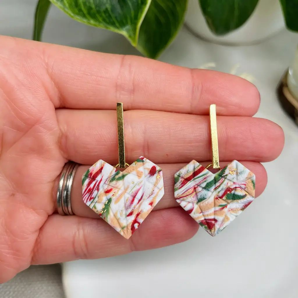 Les Taela (marbrés rouge et vert)