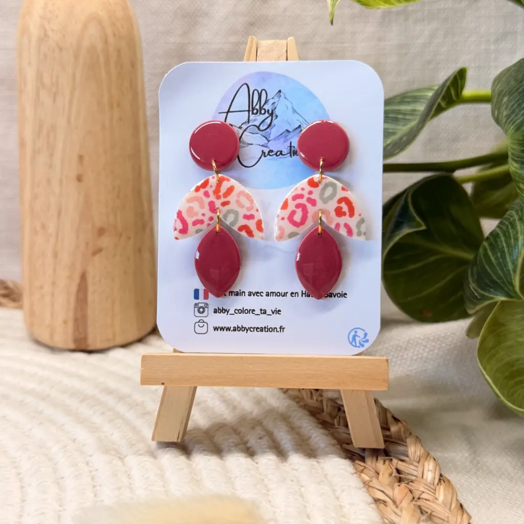 Léopard Multicolore : Les Grandes Triples Feuilles 