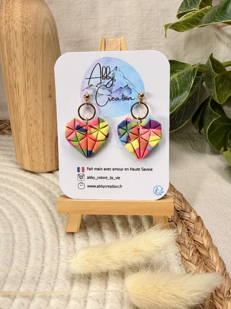 Multicolore : les Taela 