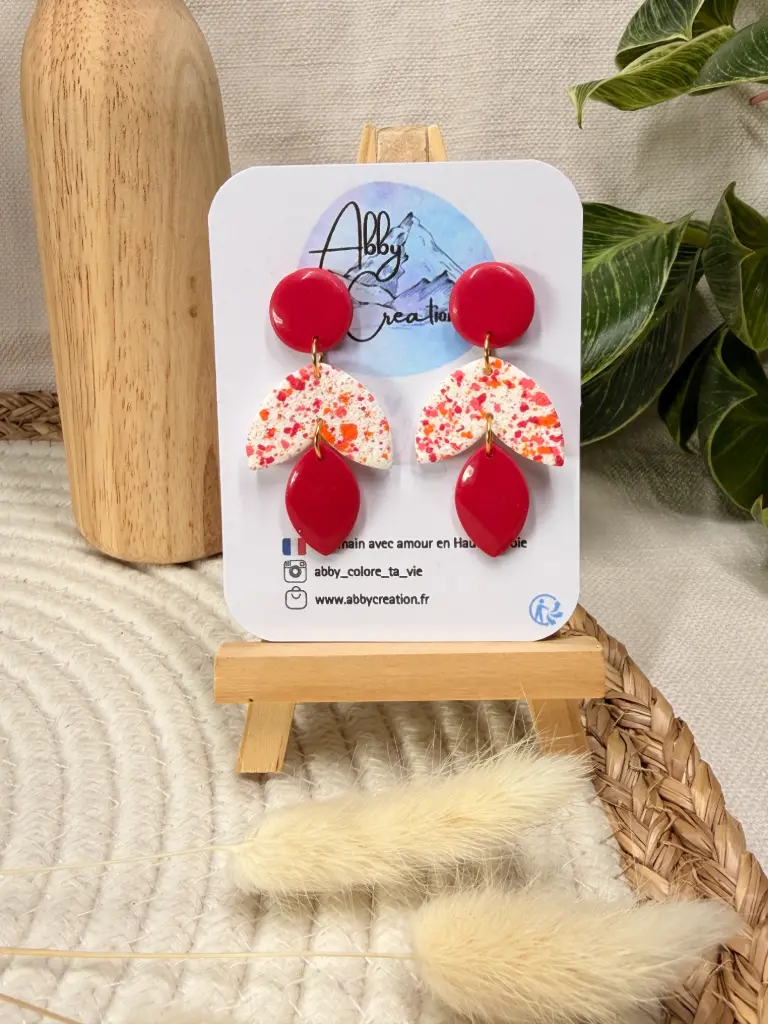 Rouge Tacheté : Les Grandes Triple Feuilles 