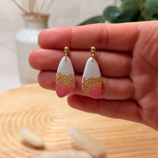 Blanc et Rose : Les Gouttes Asymétriques 